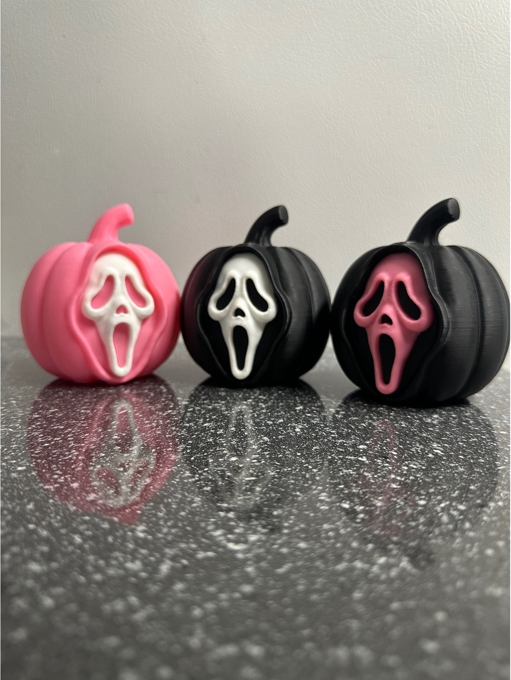 Ghost face pumpkin 3 Pack!